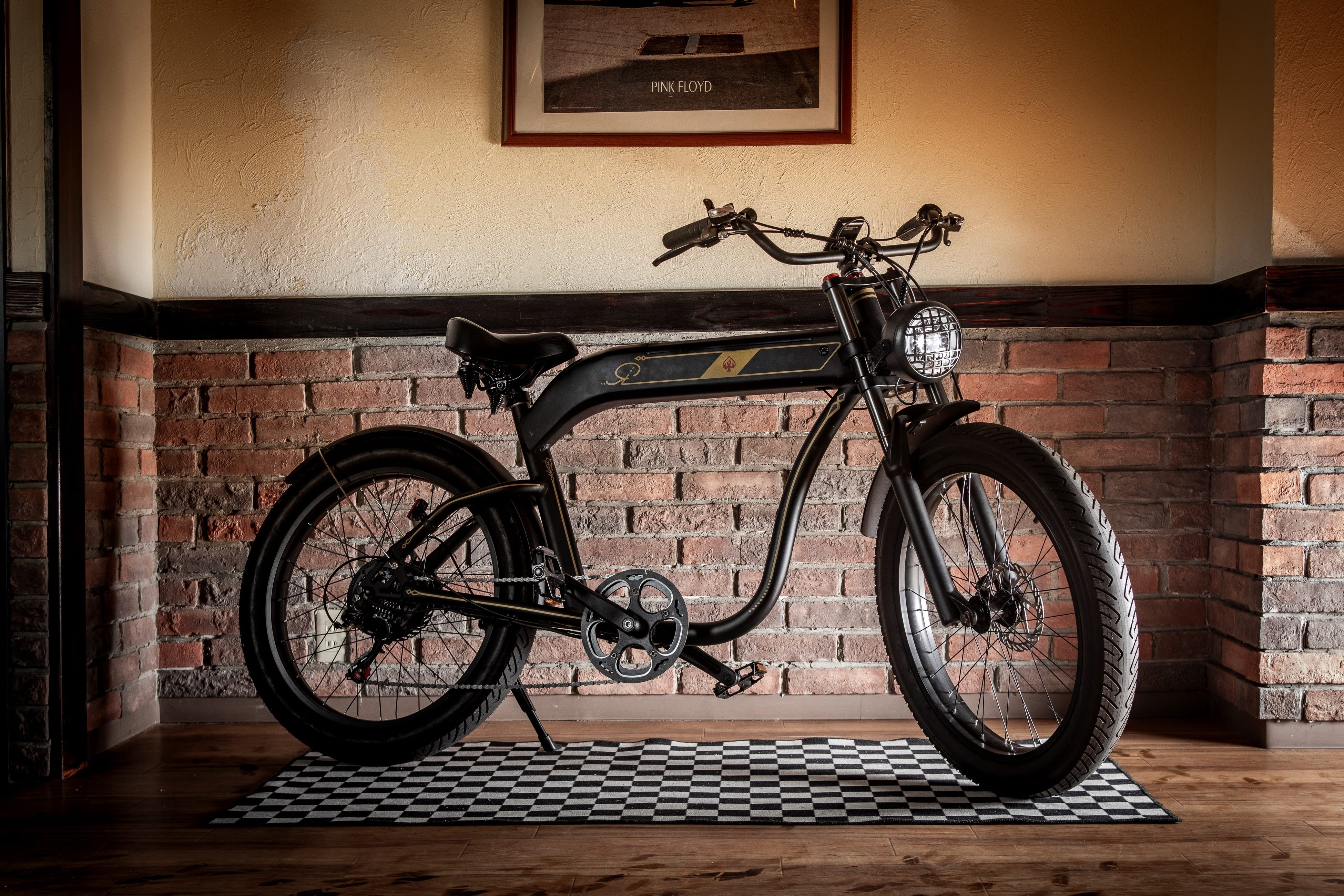 東京・渋谷発のeバイクブランド「ROCKA FLAME」 新型eバイク『BASARA