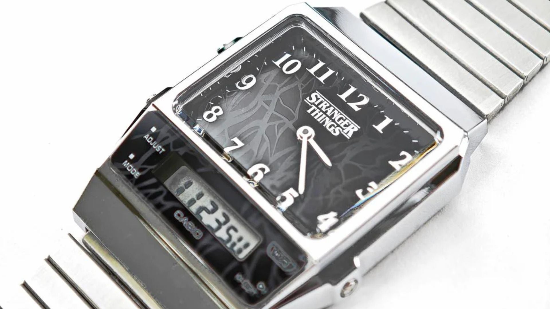 プレスリリース：［12月10日抽選販売］CASIO × ストレンジャー