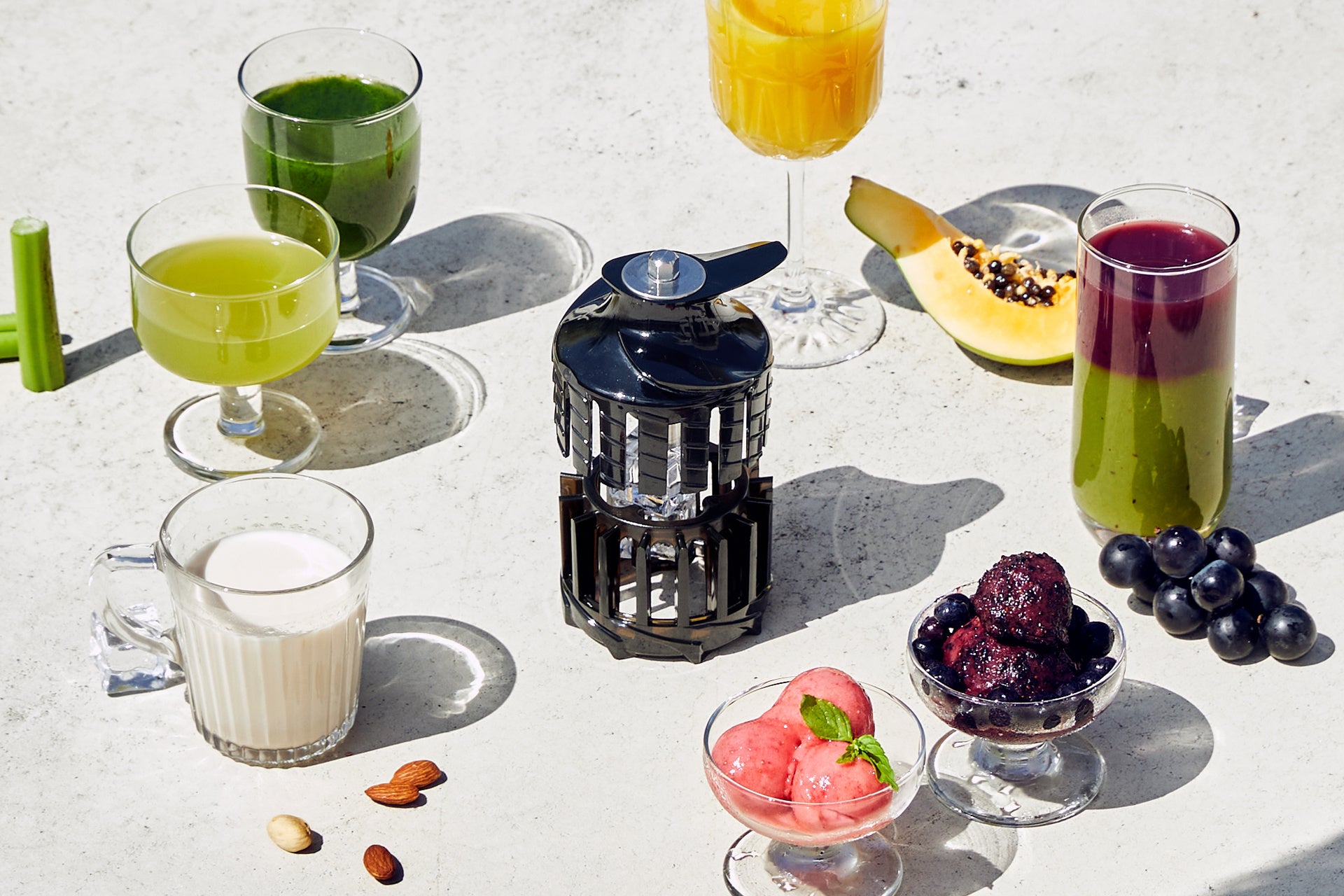 新製品】 コールドプレスジューサーのパイオニア「ヒューロム」から