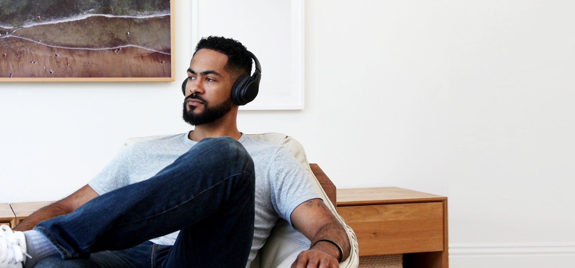 Belkin】65時間再生可能ブーンマイク搭載ワイヤレス ヘッドセット