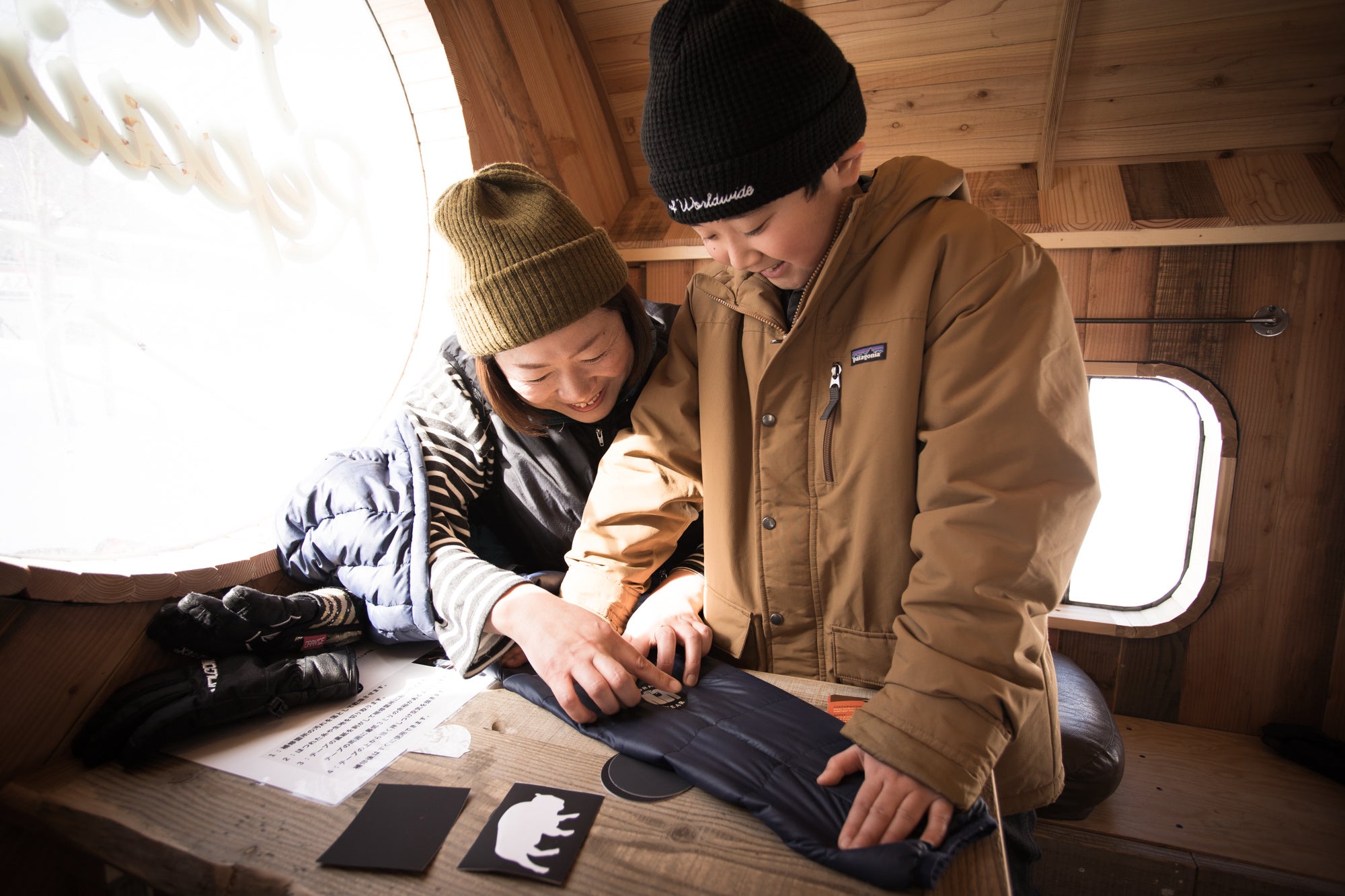 パタゴニア スノーウェアを修理する「Worn Wear Snow Tour」開催