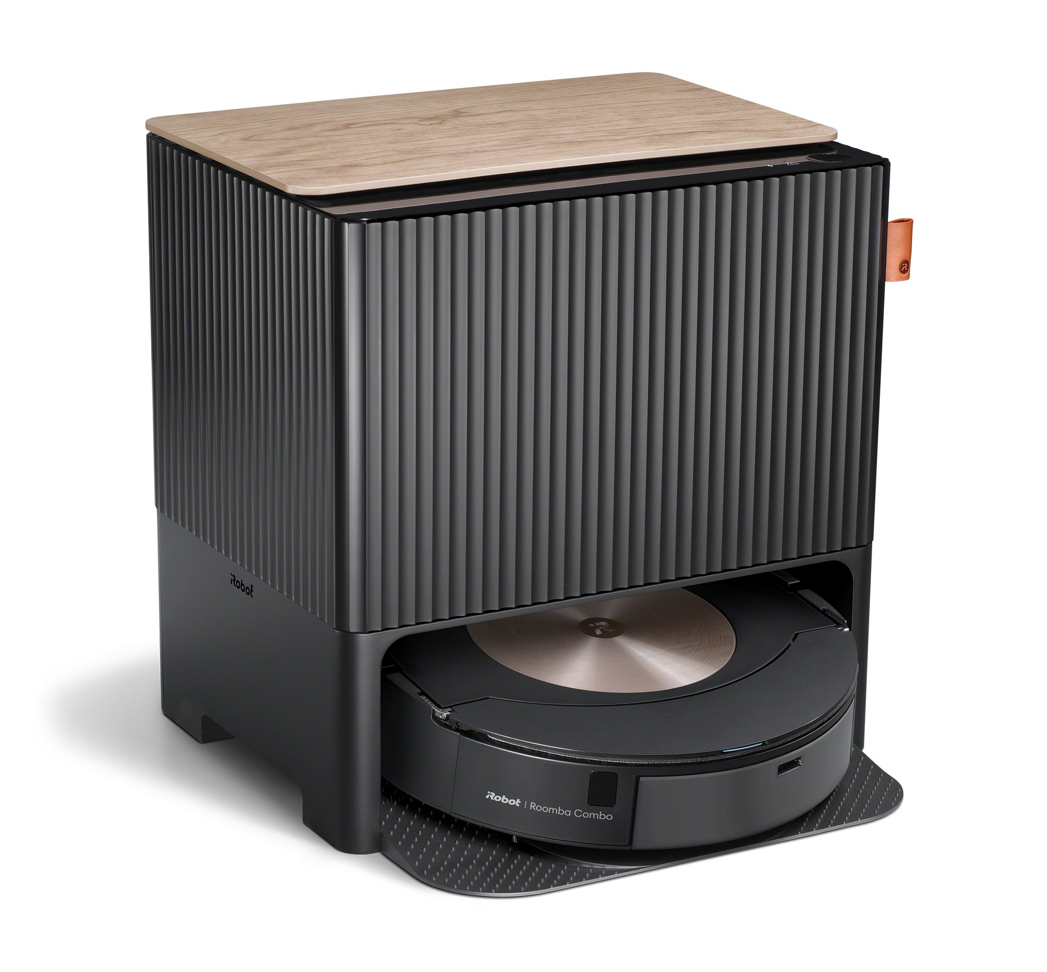 アイロボット、史上最高の清掃力と真の自動化を実現させた最上位モデル
