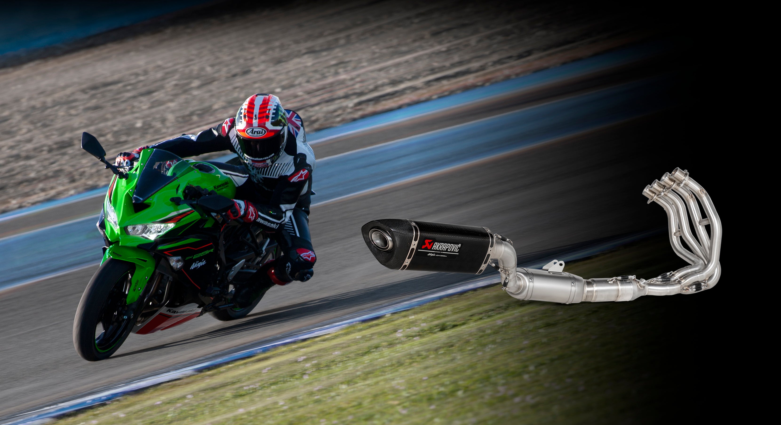 カワサキプラザPRESENTS「Ninja ZX-25R アクラポビッチスタイル」販売