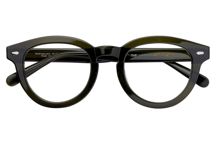 メガネブランド「Zoff」と人気モデル/クリエイターの伊原 葵さんが