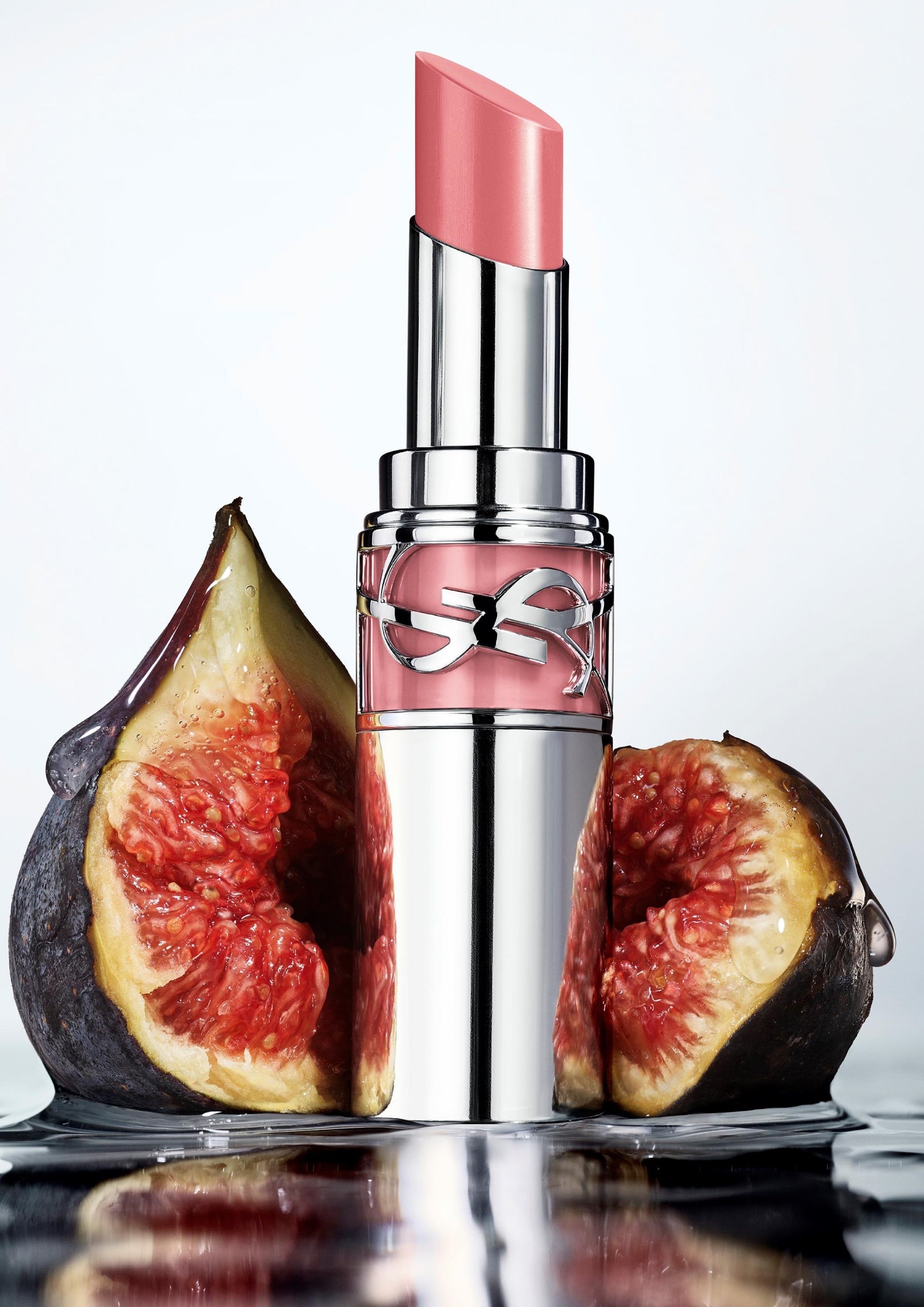 YSLが11年ぶりに贈る、待望の新リップスティックシリーズYSL ラブ