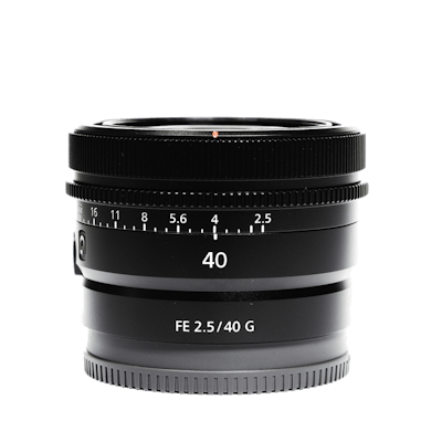 レンタル - SONY(ソニー) FE 40mm F2.5 G SEL40F25G | カメラと交換