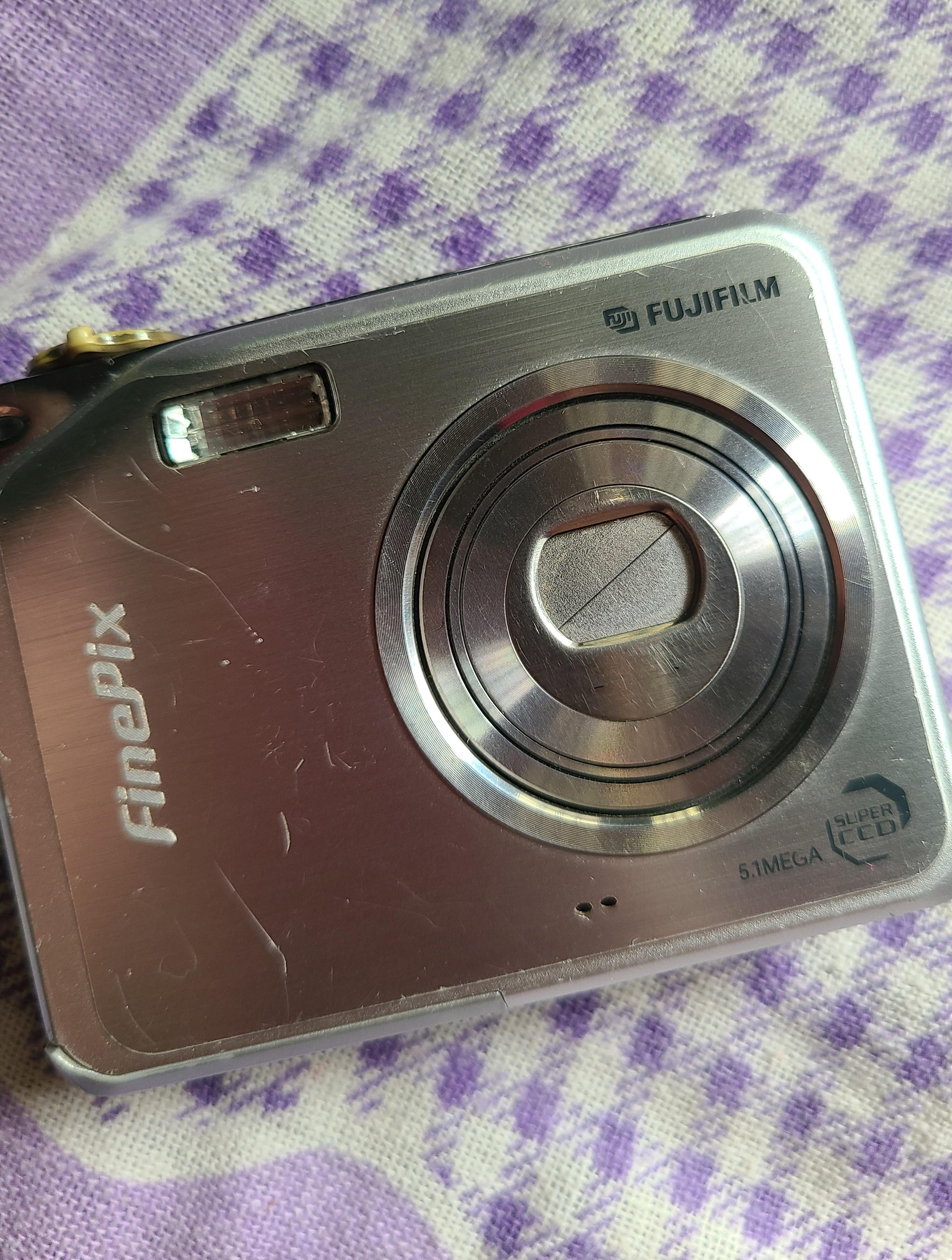 Fujifilm finepix v10 : r/VintageDigitalCameras
