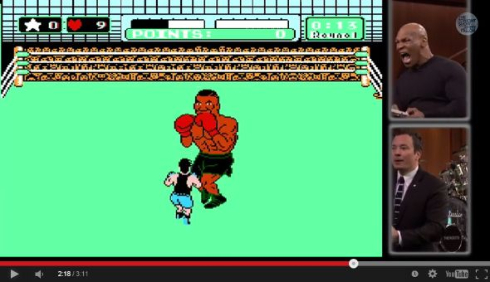 マイク・タイソンがゲーム「マイクタイソン・パンチアウト!!」で自分と