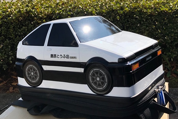 先行予約品】『頭文字D』藤原とうふ店仕様のAE86バックパック