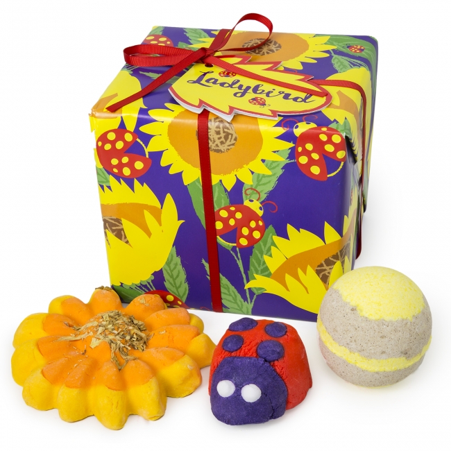 花束のような香りに包まれ、春を満喫するバスタイムを母の日限定