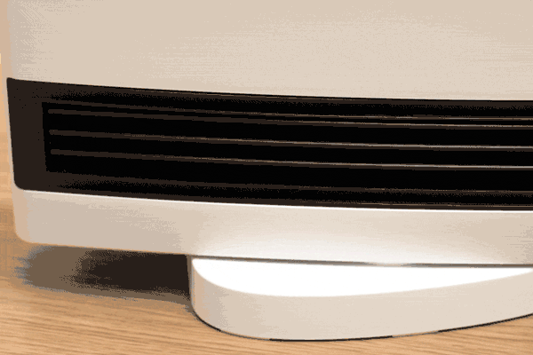 部屋が寒い！という方に激推しの頼れる1台。2024年冬の新作「上下自動