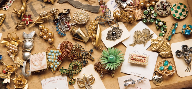 まるで宝石箱のような写真集！きらびやかなアンティーク＆ヴィンテージ