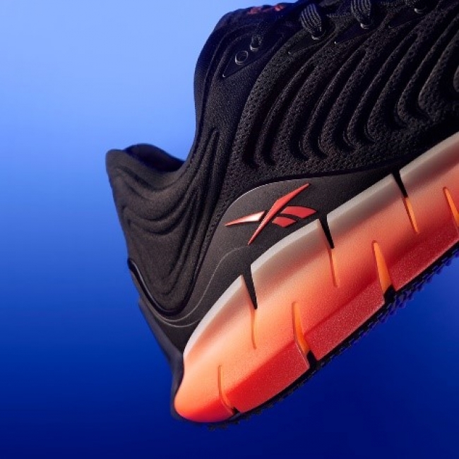 リーボックと人気ロックバンド「04 Limited Sazabys」が