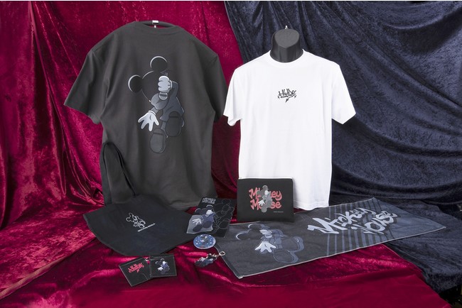 L'Arc-en-Cielのボーカル『HYDE』ミッキーマウスのスペシャルデザイン