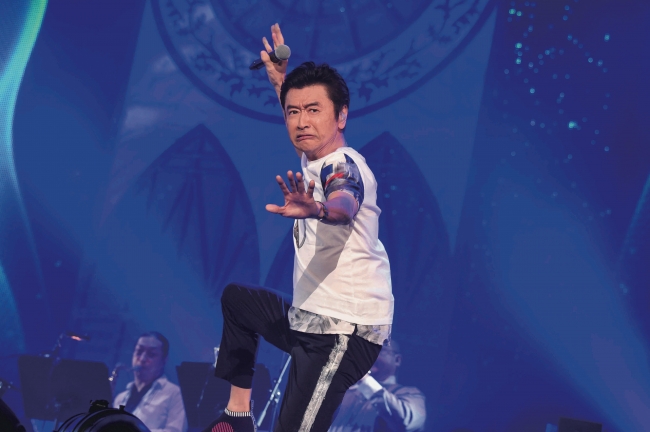 桑田佳祐】約5年ぶりのソロツアーをWOWOWで2018年1月3日（水）に