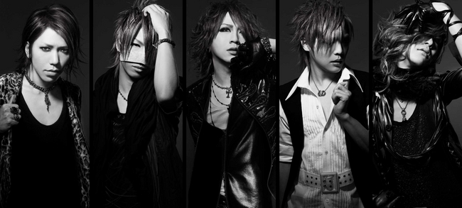 ライブ動員累計50万人を突破し、2010年12月26日東京ドーム公演が決定