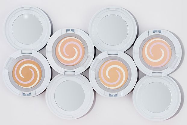 この春トレンドの透明肌は、ブラシ ファンデーションで叶える！「ひと