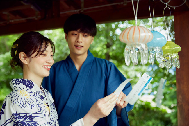 京都水族館】20種類、130個の“クラゲ風鈴”が織りなす涼やかな音色