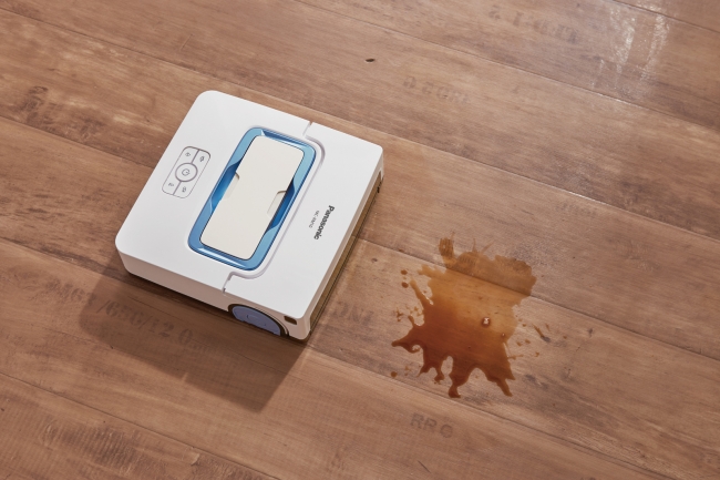 床拭きロボット掃除機「Rollan（ローラン）」を発売 | パナソニック