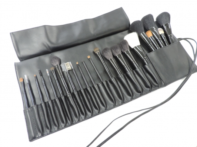 2月15日新発売 Ledom(レドム) メイクブラシシリーズ | 株式会社ラグゼ