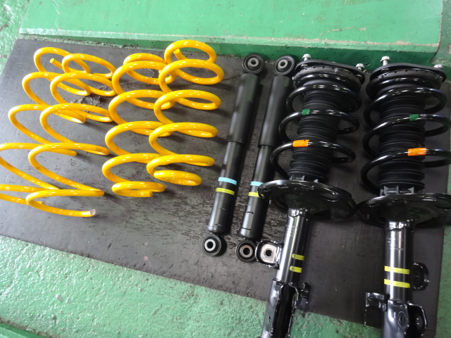 AYH30W ヴェルファイア 車高調から純正ショック ダウンサスへ変更 四輪