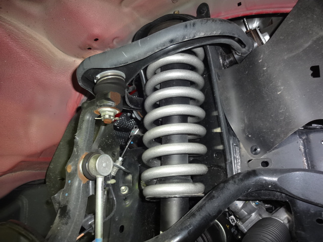 GUN125 ハイラックス JAOSのリフトアップスプリングに交換 四輪