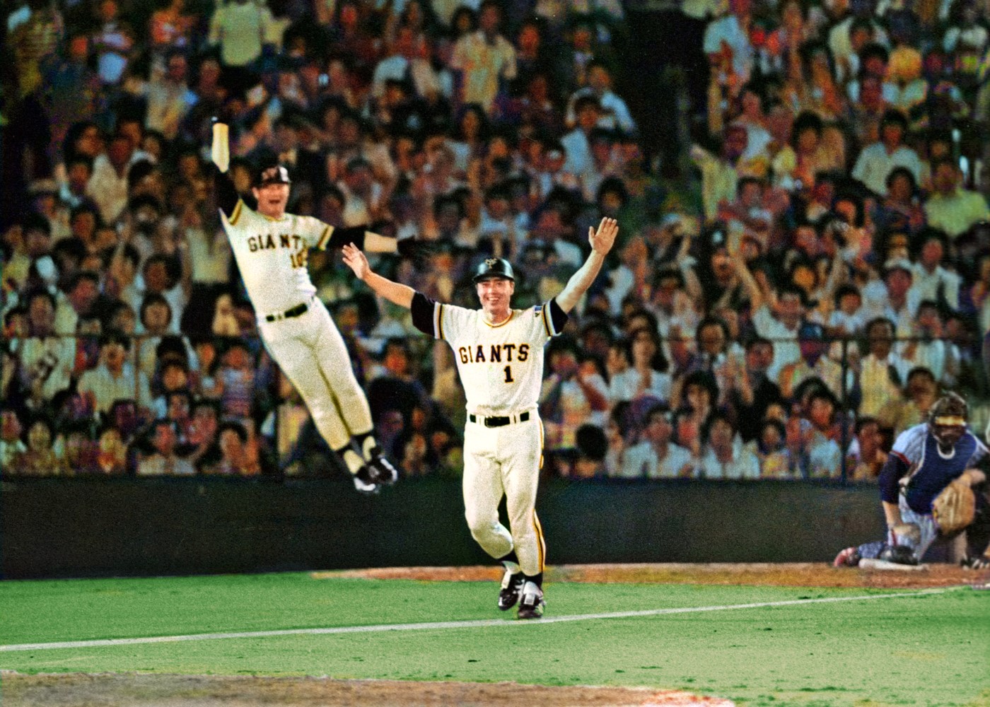 待った、出た！世紀のアーチ 王貞治756本目のホームラン…1977年