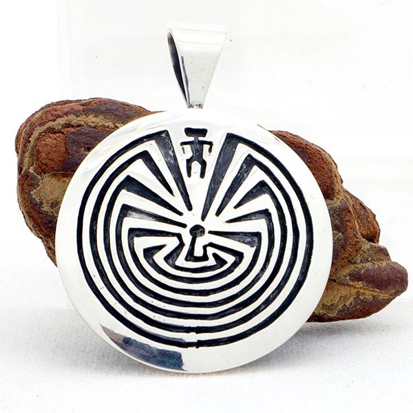 ピュアドール / ホピ族 ペンダントトップ - インディアンジュエリー -