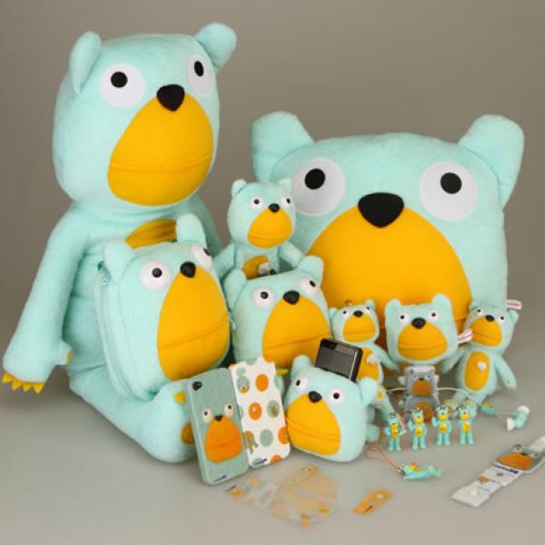 エステー『ムシューダ』CMに登場するキャラクター“ムッシュ熊雄”が10月