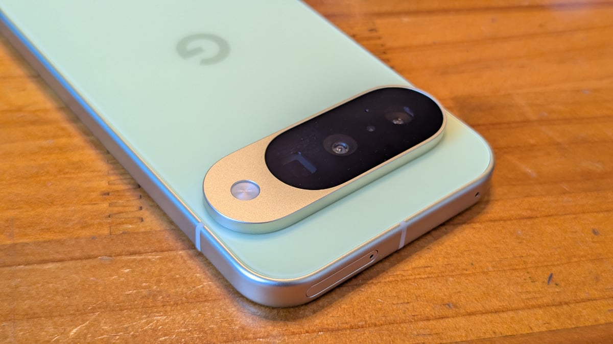 Googleの新スマホ「Pixel 10/10 Pro/10Pro XL」レビュー 進化した超解