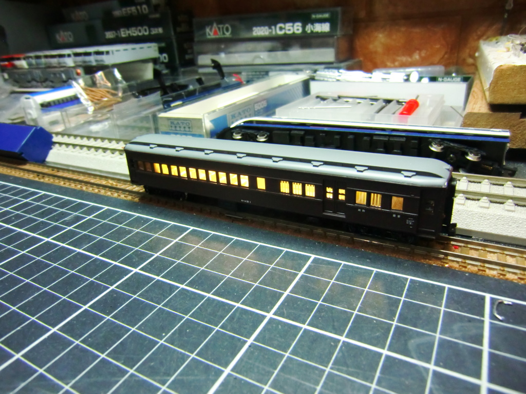 ▽Nゲージ「MODEMO 国鉄20m級旧型客車 室内灯組込み」 – 作業履歴