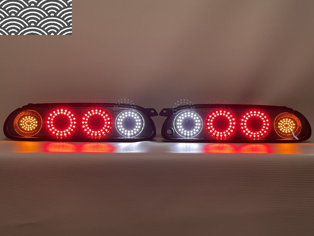 JZA80スープラのフルLEDテールランプQJ-A802 QestJapan