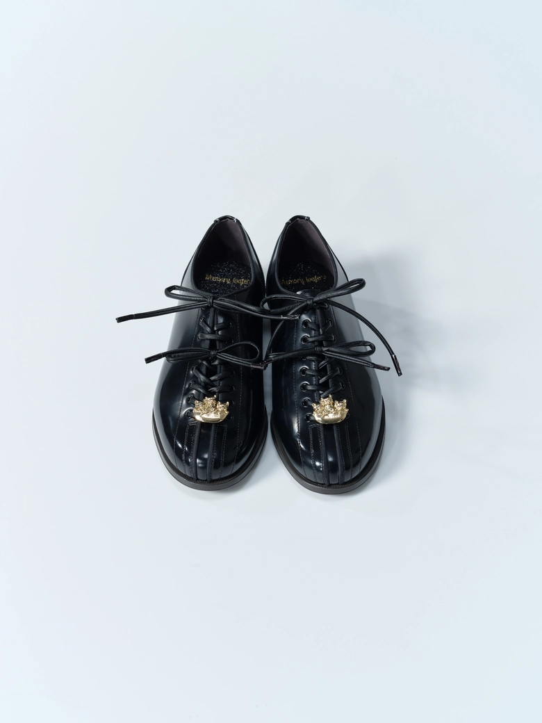 SIIILON×HARUTA、星降る夜の猫ローファー第二弾“Memory Loafers”を11