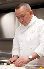 技術・文化を伝承する」ラ・ベカス 渋谷圭紀 Yoshinori Shibuya｜料理