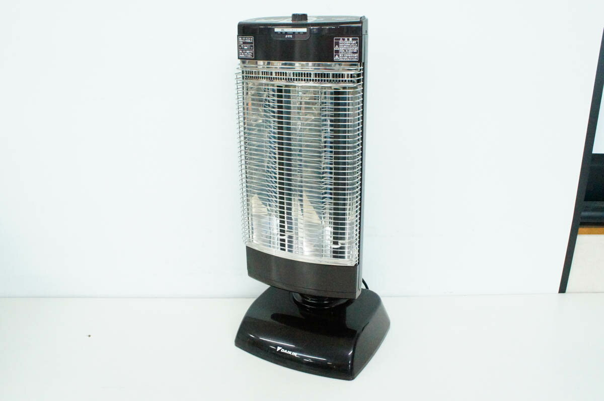 楽天市場】ダイキン工業 DAIKIN 遠赤外線暖房機 セラムヒート ERFT11PS
