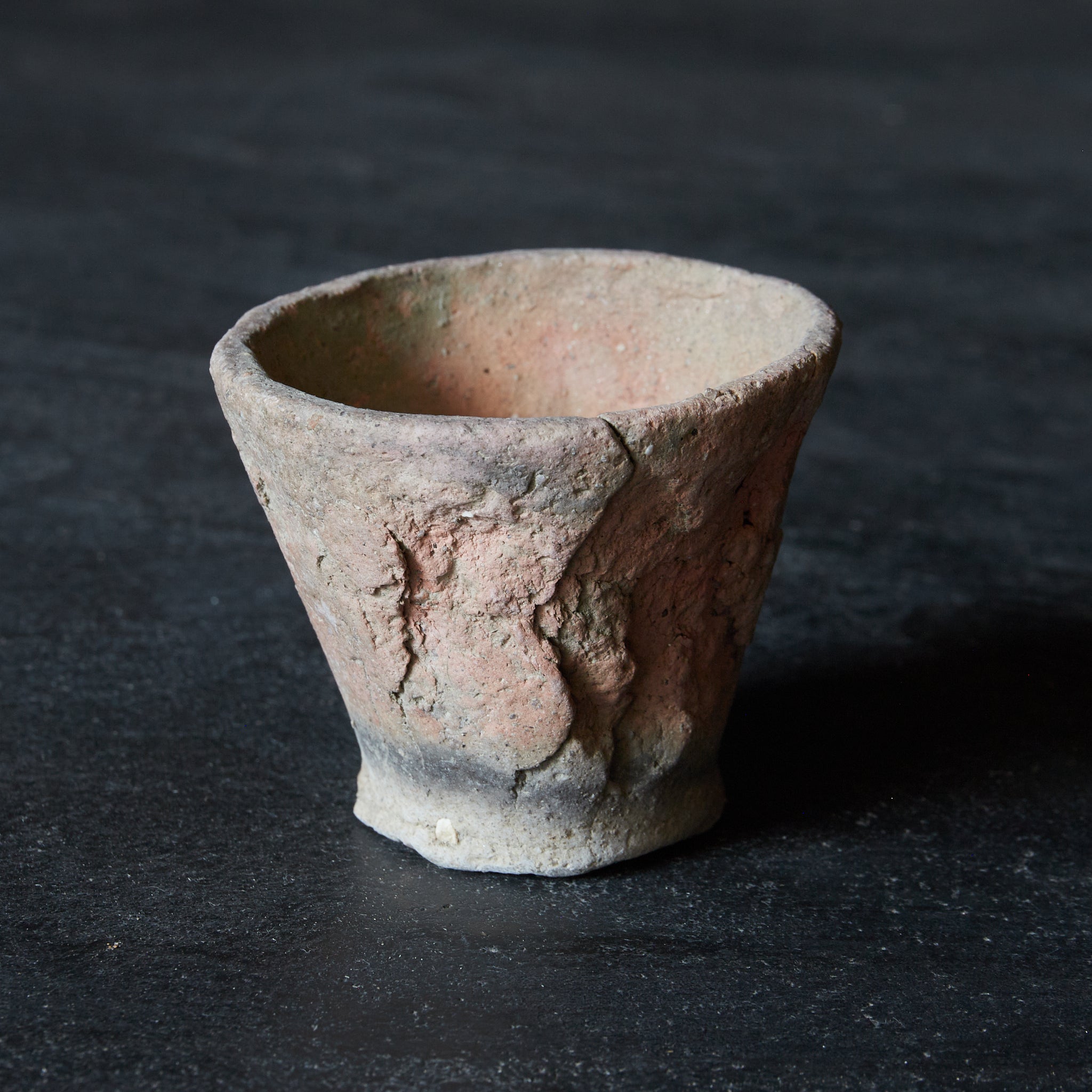 弥生時代 杯形土器（300 BCE–250 CE） | 入蘆花（ロカニイル）