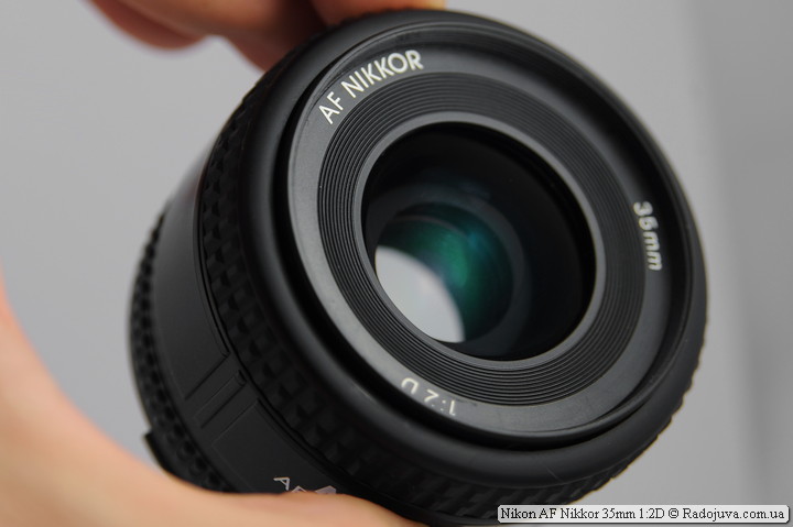 Review Nikon AF Nikkor 35mm 1: 2D | Happy