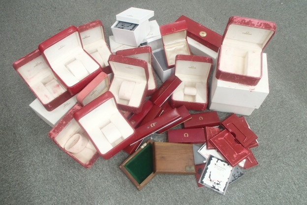 オメガの空箱は時計本体が無くても売ることが可能！ 千葉県のお客様