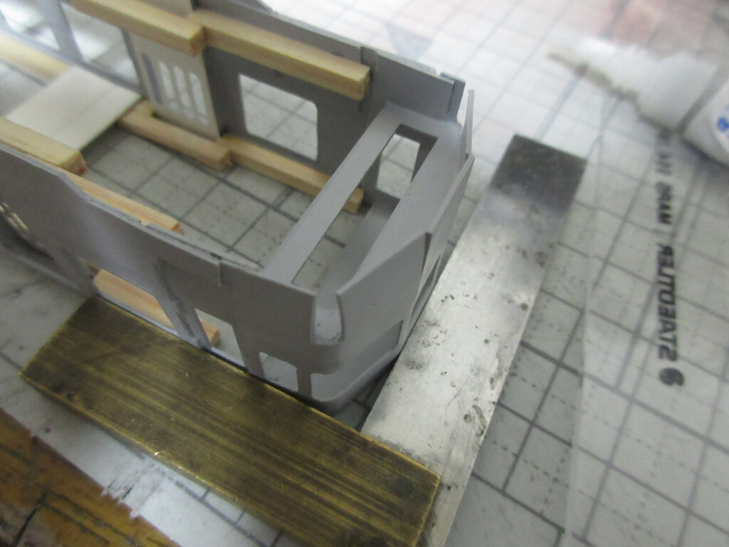 模型車両:ペーパー車体による新性能電車の製作 -クモヤ791と711系試作