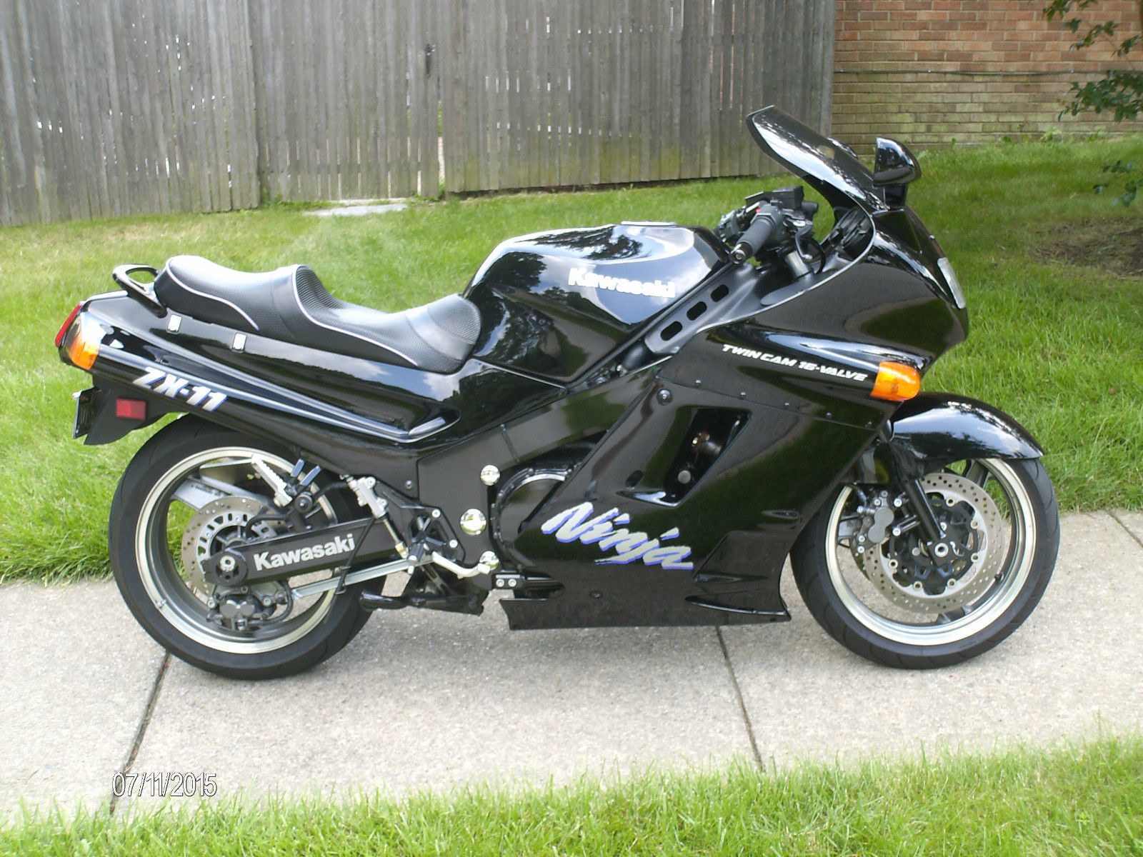 Very Clean, Very Fast: 1992 Kawasaki ZX-11 for Sale - Rare