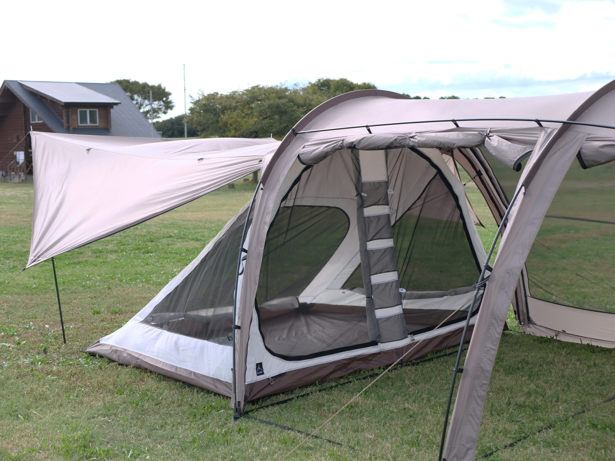 最終価格】ラーテルワークス ガーネル 2ルームテント メッシュ窓