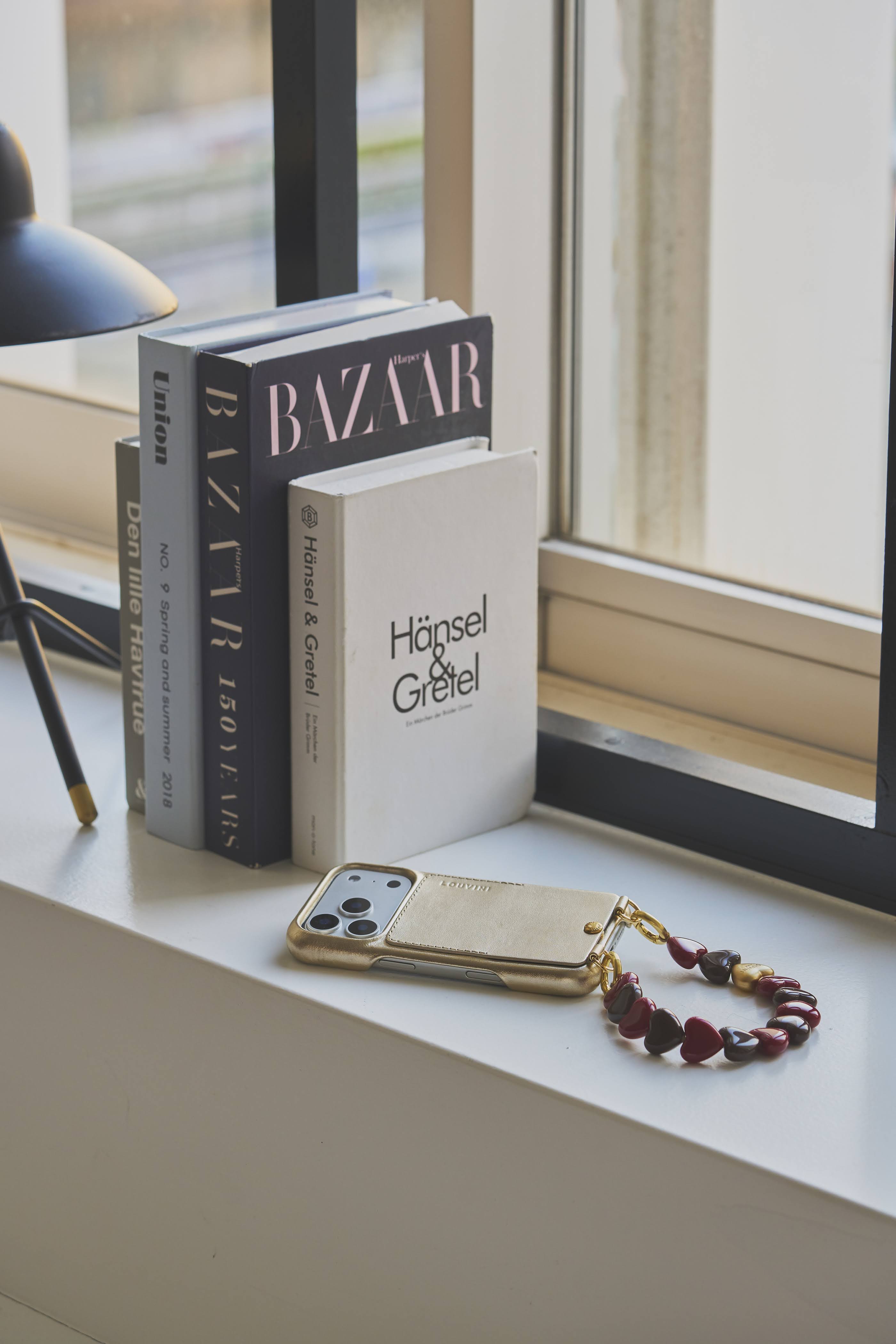 予約販売（3月上旬入荷予定）ハンドストラップ PETIT CUORE BURGUNDY