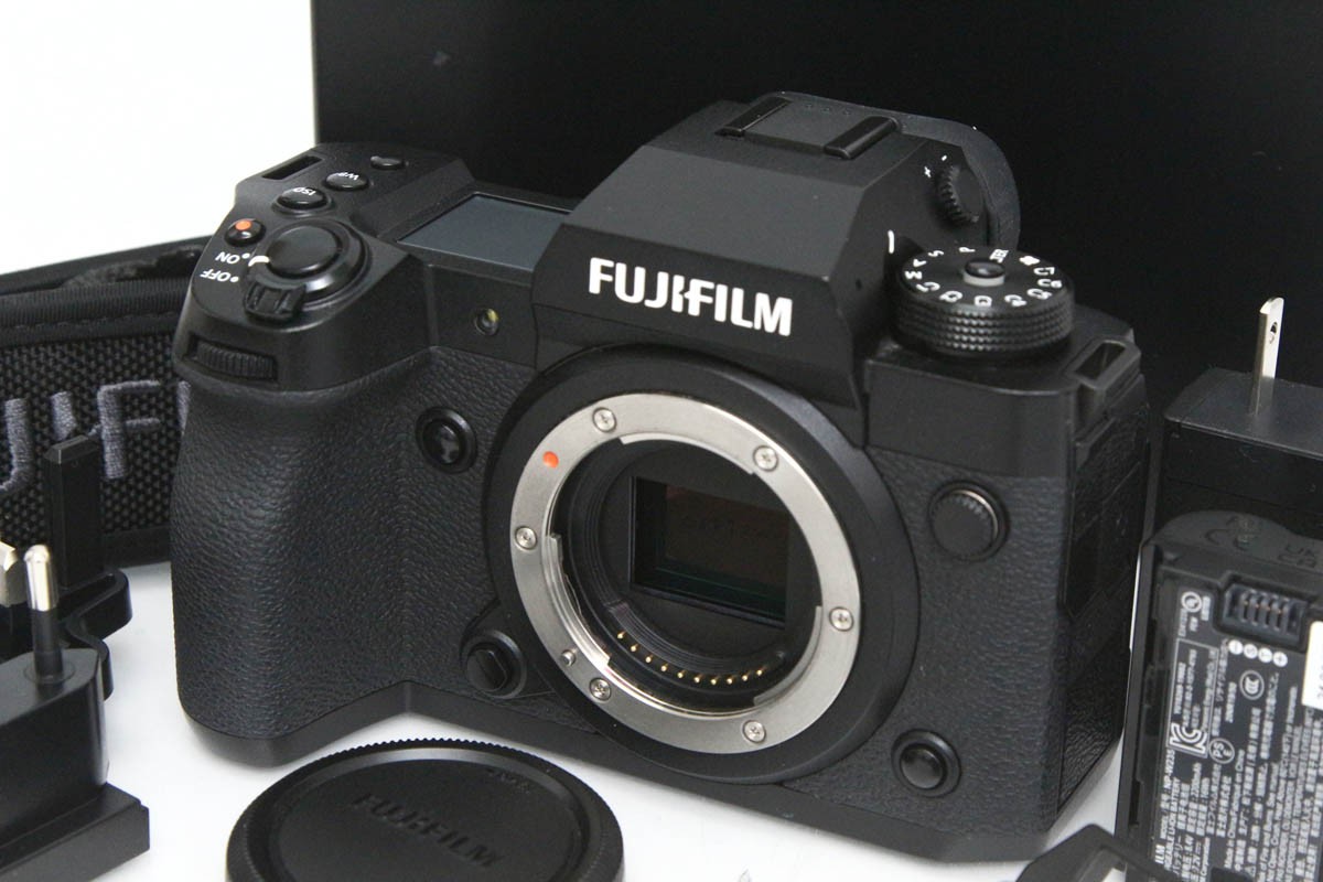 価格.com - 富士フイルム FUJIFILM X-A7 レンズキット [キャメル] 純正