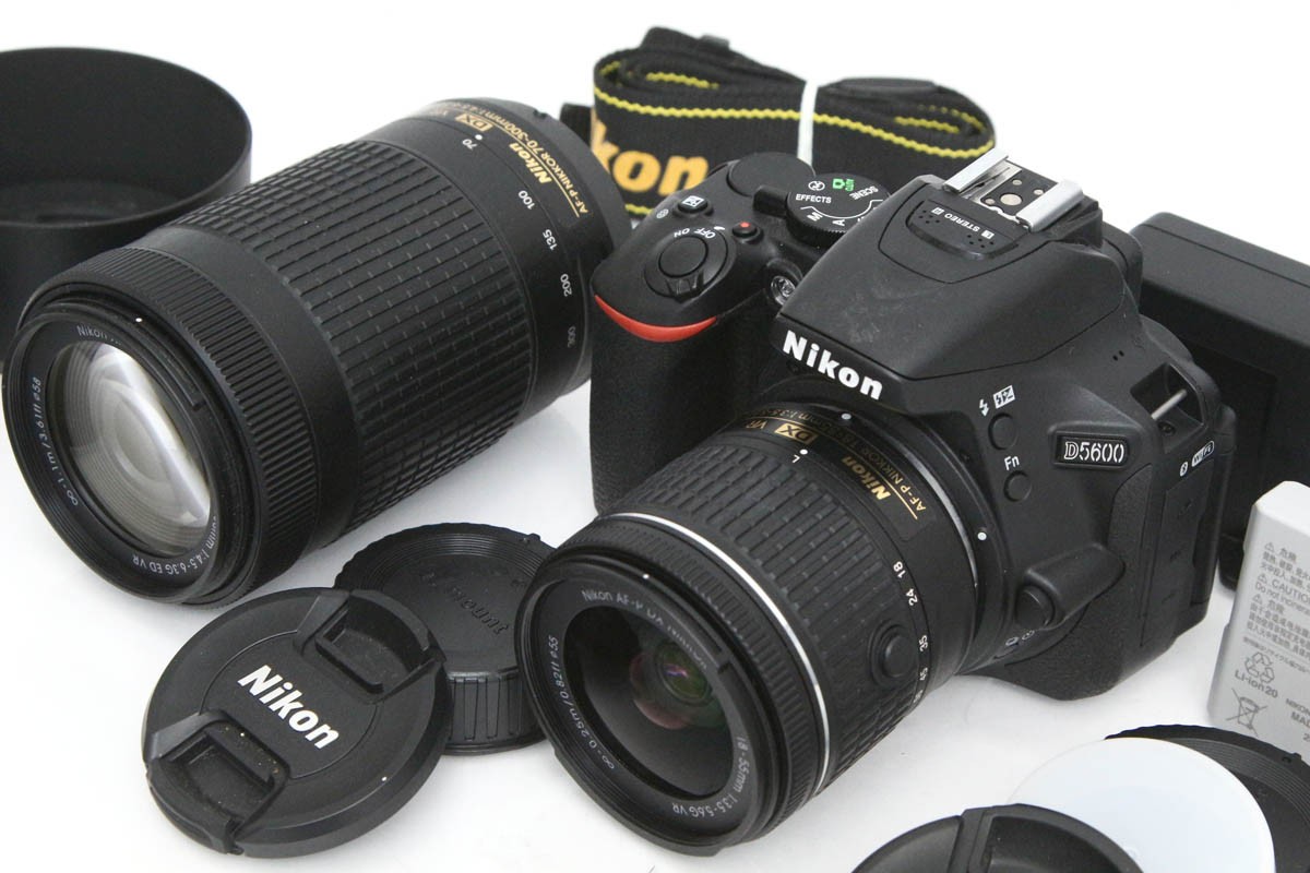 価格.com - ニコン D5600 ダブルズームキット 価格比較