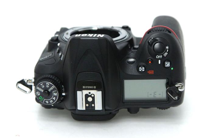 美品・ショット数5321回 ニコン Nikon D7000 ボディ 一部訳あり D7000