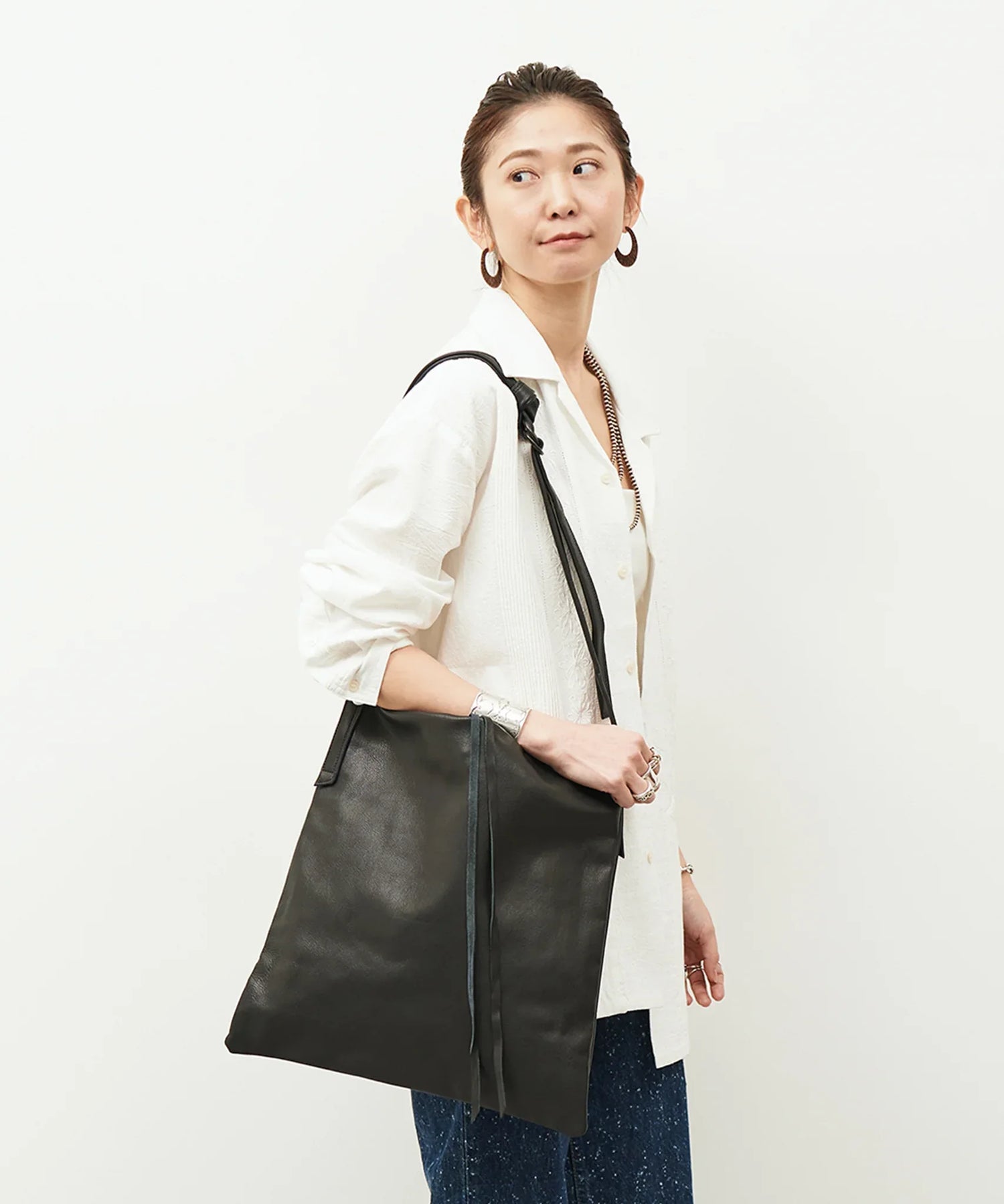 REN】《トートバッグ》肩掛け、斜めがけも / シンプルで男女で使える