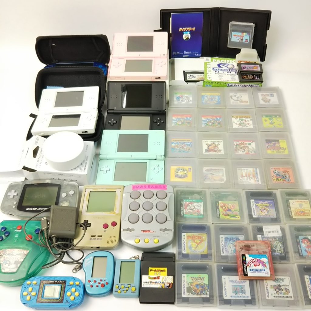 大量 ジャンク ポータブルゲーム機関連品いろいろまとめて 小型ゲーム
