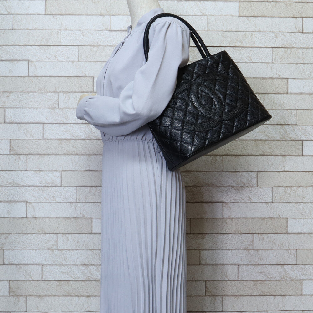 シャネル 復刻トート トートバッグ シャネル キャビアスキン A01804