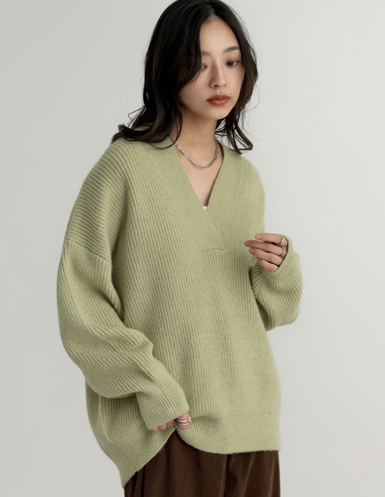 深Vネックニットプルオーバー - トップス通販 | 人気レディース