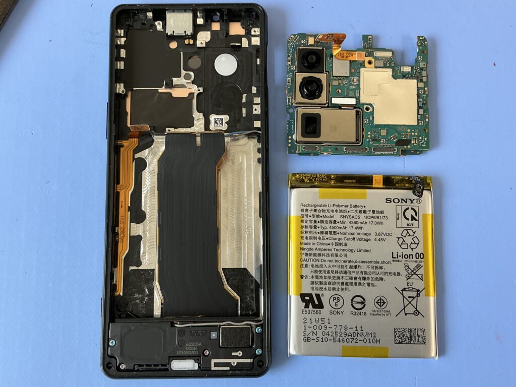 指紋認証が使えなくなったXperia 5 IIIの故障原因は？部品交換で即日